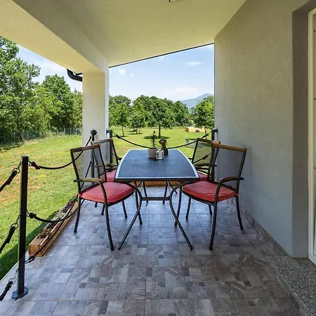 2 Bedroom In *